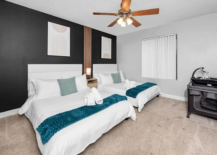 Modern 2br For 7 Pools Fitness Center & Pet-friendly Apartament *