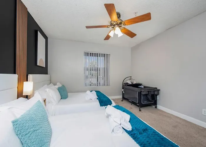 Apartament Modern 2br For 7 Pools Fitness Center & Pet-friendly