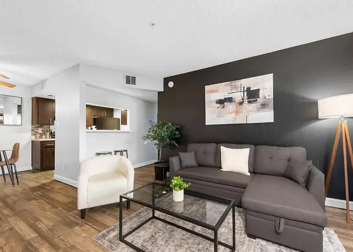 Modern 2br For 7 Pools Fitness Center & Pet-friendly * Tempe