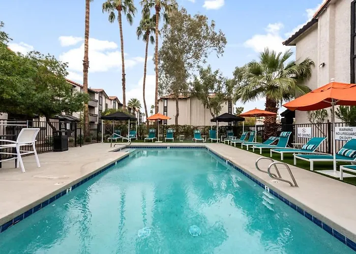 Modern 2br For 7 Pools Fitness Center & Pet-friendly Apartment Tempe